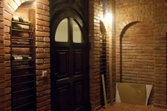 wine_celar_doors_03