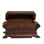 Cutie Jordas aniversară, realizată manual. Dimensiuni compacte, design elegant, ideală pentru bijuterii și obiecte mici – Jordas Design – Lemn modelat cu măiestrie – www.jordasdesign.ro