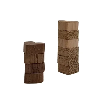 Inimă decorativă din lemn Picolino, realizată manual. Dimensiuni medii, design elegant, ideală pentru decor cald și cadouri speciale - Jordas Design - Lemn modelat cu măiestrie - www.jordasdesign.ro